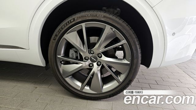 Genesis GV70 2024 — photo 7