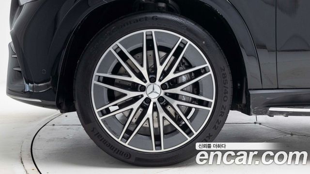 Mercedes-Benz GLE-Class 2025 — photo 5