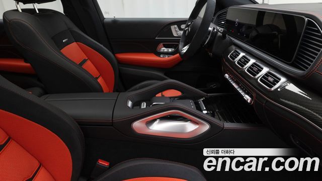 Mercedes-Benz GLE-Class 2025 — photo 9