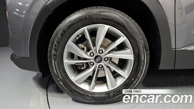 Hyundai Santafe 2019 — photo 5