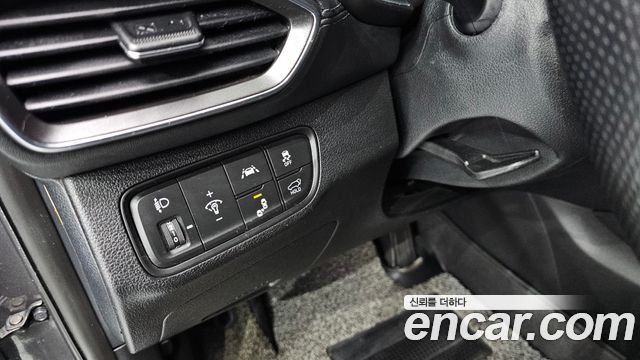 Hyundai Santafe 2019 — photo 13