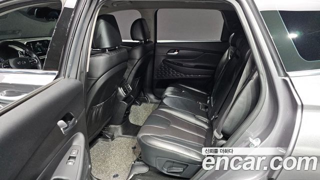Hyundai Santafe 2019 — photo 17