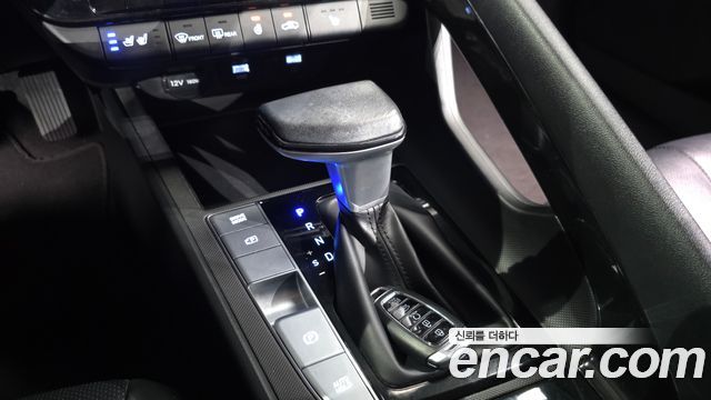 Hyundai AVANTE 2022 — photo 9