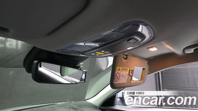 Hyundai AVANTE 2022 — photo 18