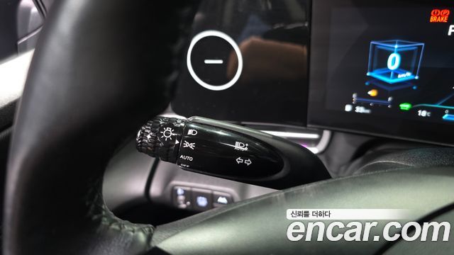 Hyundai AVANTE 2022 — photo 19