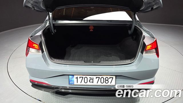 Hyundai AVANTE 2022 — photo 20