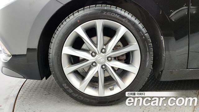 Hyundai Grandeur 2015 — photo 5