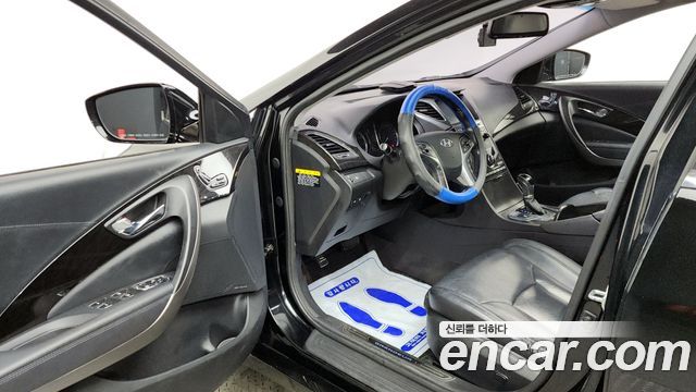 Hyundai Grandeur 2015 — photo 10