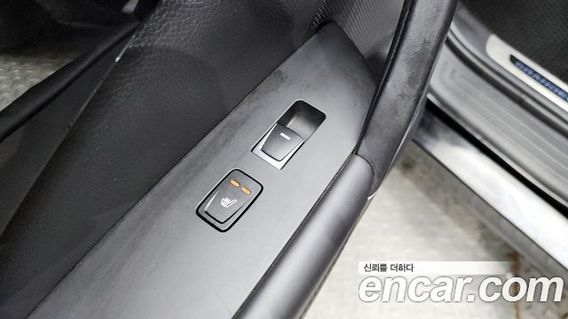Hyundai Grandeur 2015 — photo 17