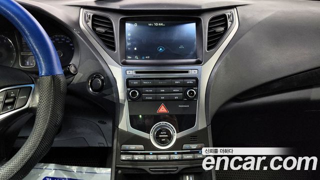 Hyundai Grandeur 2015 — photo 18