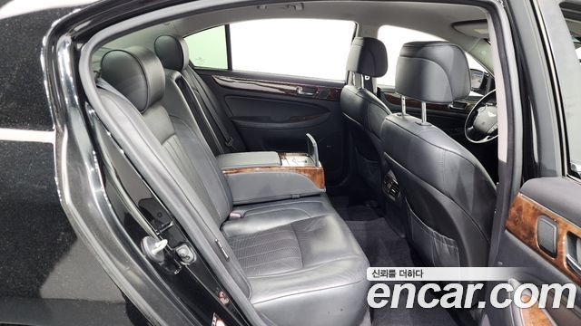 Hyundai Genesis 2008 — photo 11