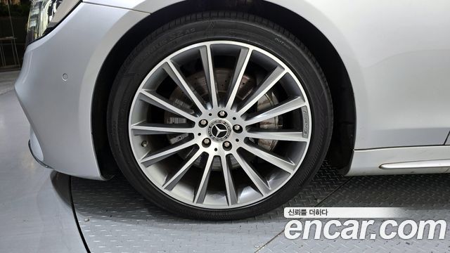 Mercedes-Benz S-Class 2018 — photo 5