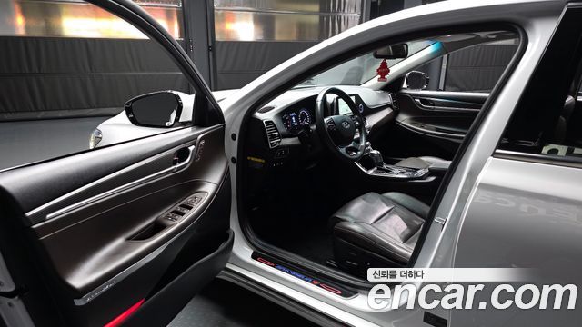 Hyundai Grandeur 2017 — photo 13
