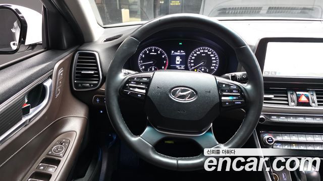 Hyundai Grandeur 2017 — photo 19