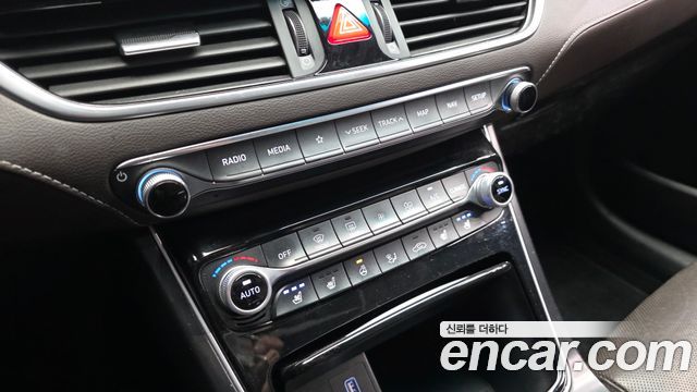 Hyundai Grandeur 2017 — photo 22