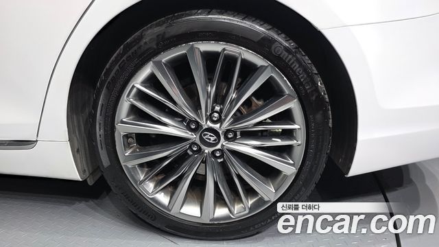 Hyundai Grandeur 2017 — photo 7