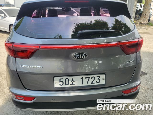 Kia Sportage 2016 — photo 4