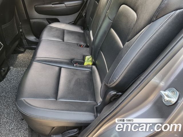 Kia Sportage 2016 — photo 8