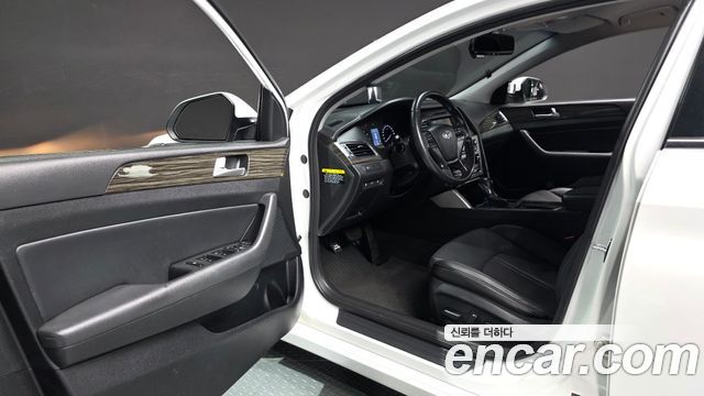 Hyundai Sonata 2015 — photo 10