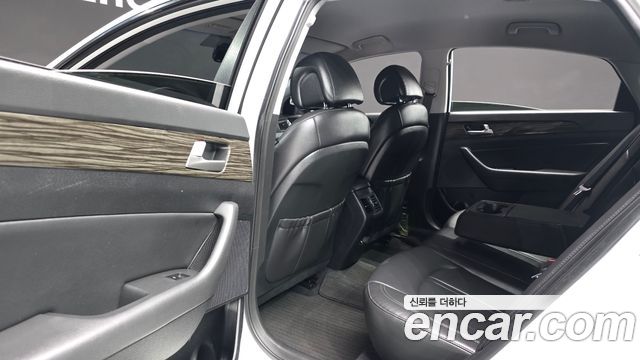 Hyundai Sonata 2015 — photo 11