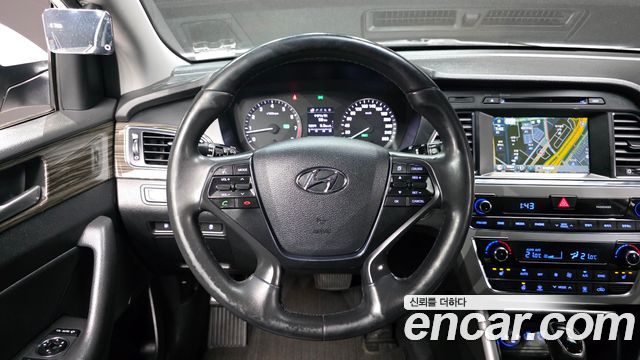 Hyundai Sonata 2015 — photo 12