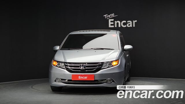 Honda Odyssey 2016 — photo 3