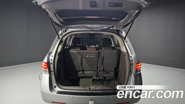 Honda Odyssey 2016 — photo 20