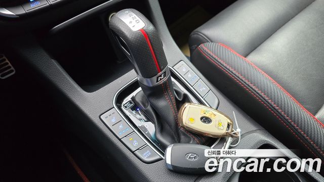 Hyundai i30 2020 — photo 12