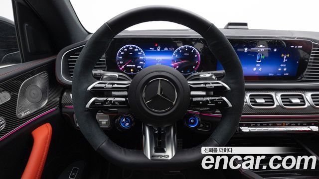 Mercedes-Benz GLE-Class 2025 — photo 20