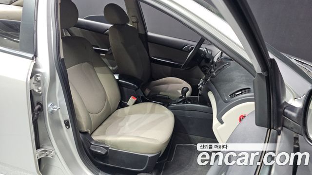 Kia Porte 2013 — photo 11