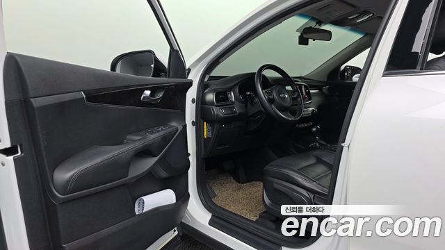 Kia Sorento 2016 — photo 13