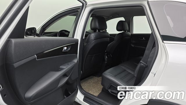 Kia Sorento 2016 — photo 22