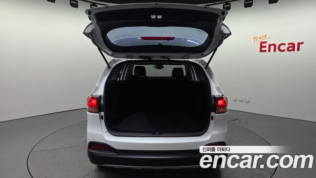 Kia Sorento 2016 — photo 25