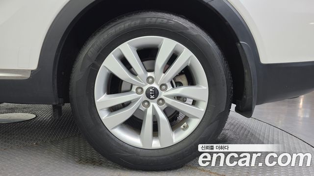 Kia Sorento 2016 — photo 7