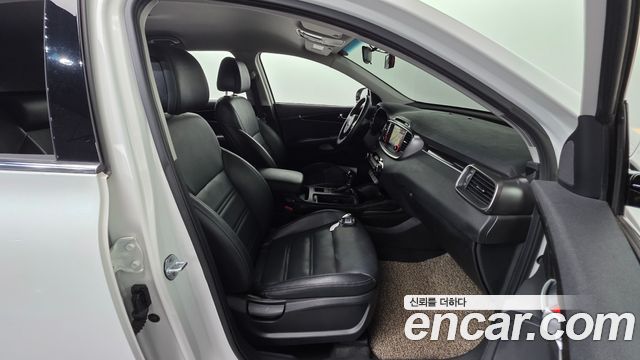 Kia Sorento 2016 — photo 16