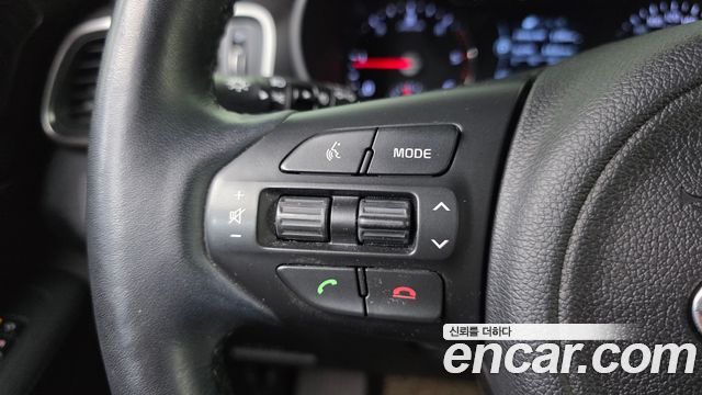 Kia Sorento 2016 — photo 27