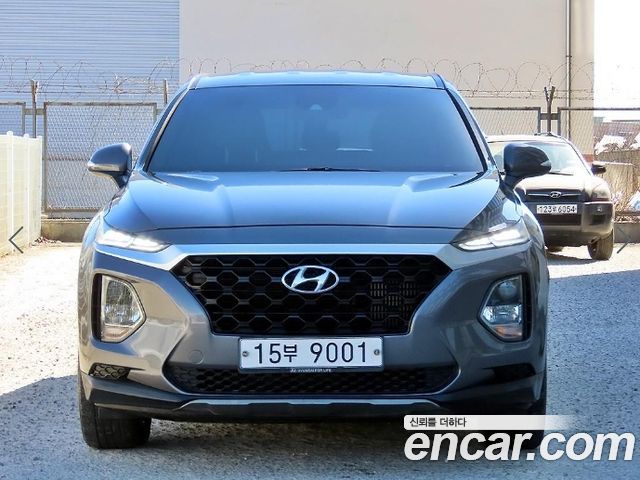Hyundai Santafe 2019 — photo 2