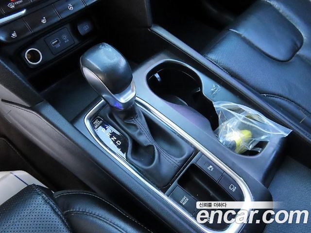 Hyundai Santafe 2019 — photo 10