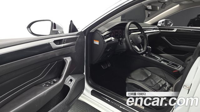 Volkswagen Arteon 2022 — photo 18