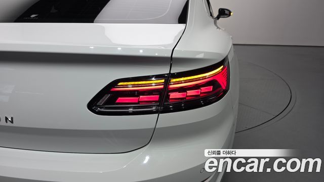 Volkswagen Arteon 2022 — photo 9