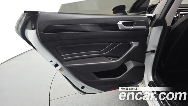 Volkswagen Arteon 2022 — photo 15