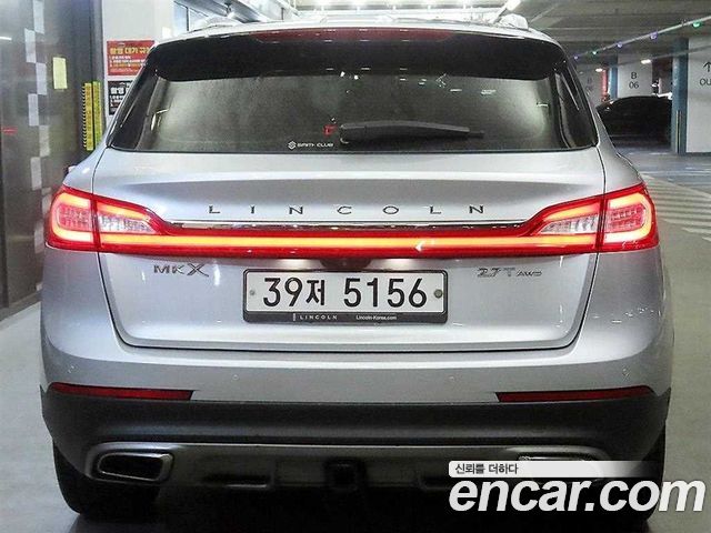 Lincoln MKX 2018 — photo 4