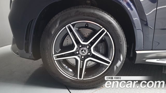 Mercedes-Benz GLE-Class 2021 — photo 5