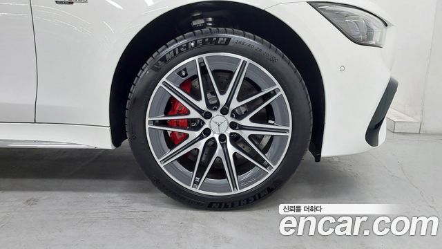 Mercedes-Benz AMG GT 2026 — photo 5