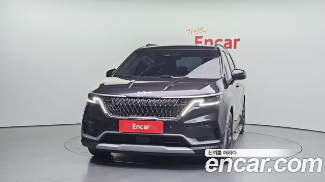 Kia Canival 2023 — photo 3