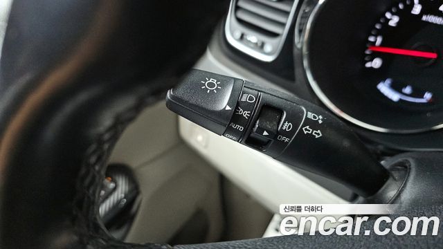 Kia Canival 2018 — photo 17