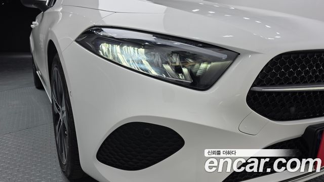 Mercedes-Benz A-Class 2024 — photo 8