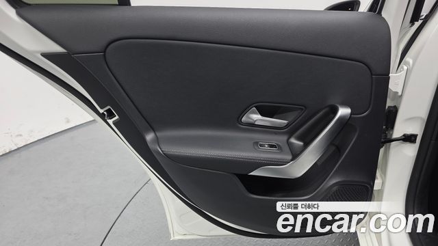 Mercedes-Benz A-Class 2024 — photo 15