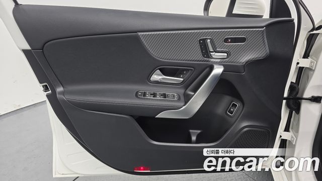 Mercedes-Benz A-Class 2024 — photo 27