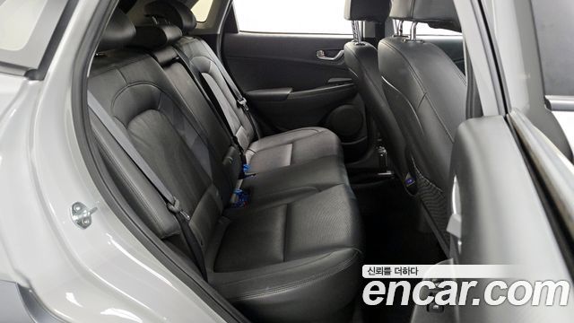 Hyundai Kona 2021 — photo 11